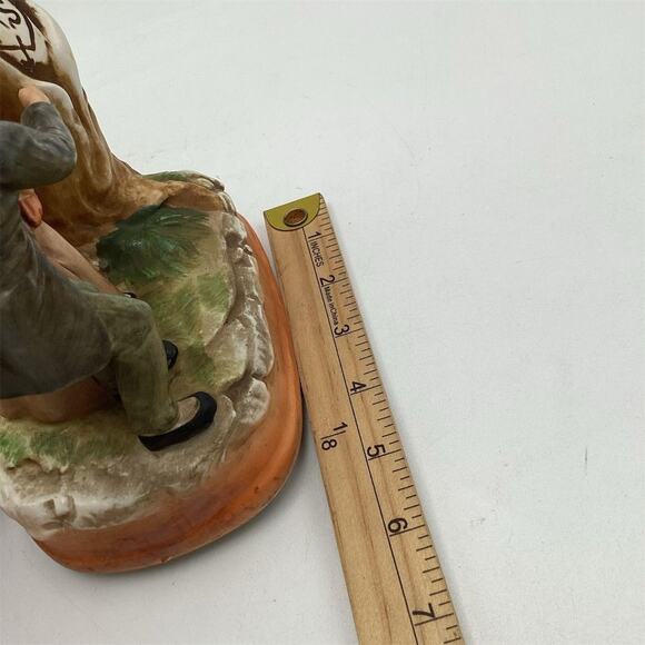 Vintage Sankyo Elderly Couple Music Box Japan 1970s Handmade - Picture 8 of 9